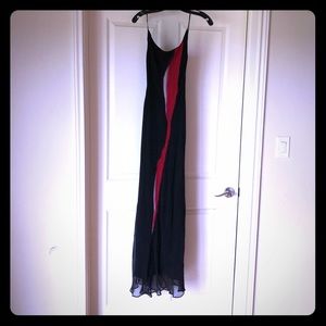 Beautiful, never worn, flowy dress!